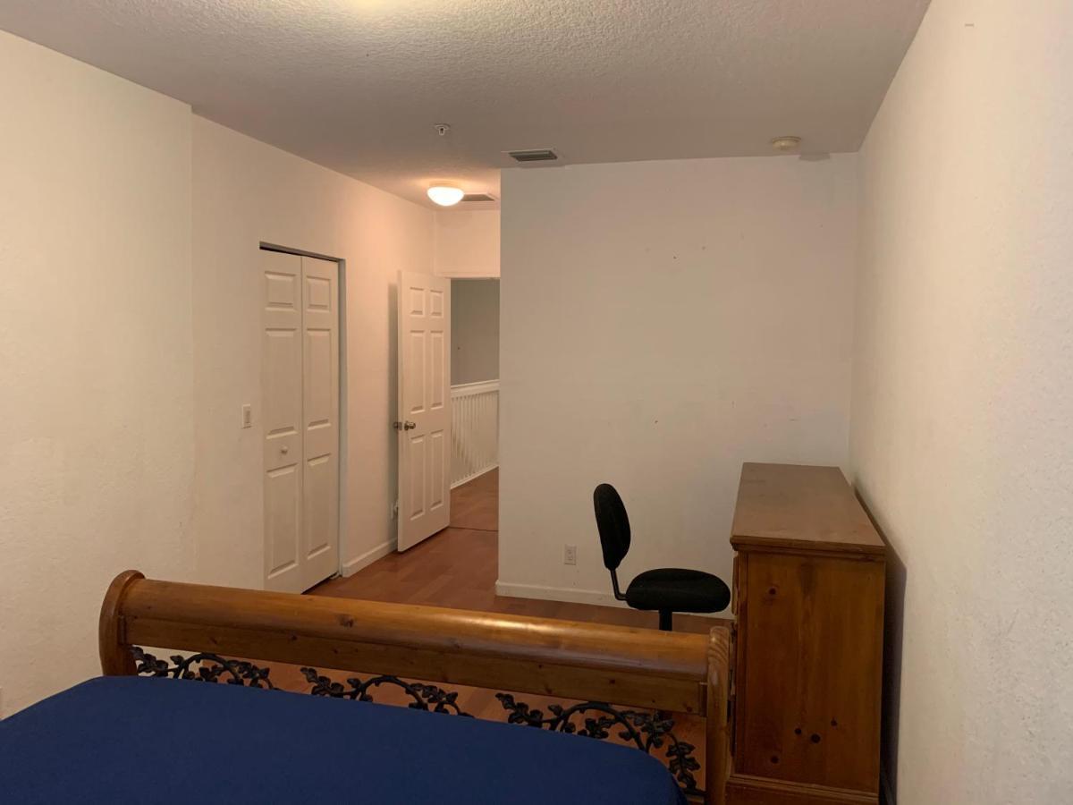 Bedroom Suite In Lauderdale Lakes Townhome Fort Lauderdale Esterno foto