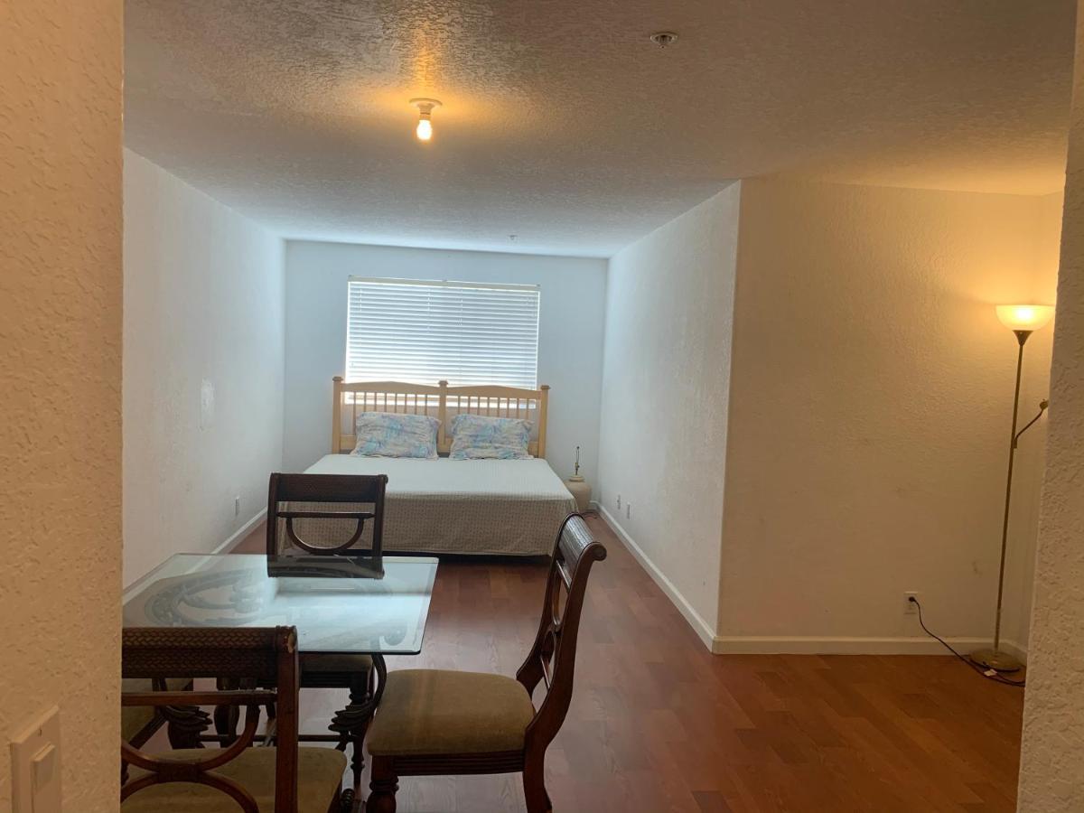 Bedroom Suite In Lauderdale Lakes Townhome Fort Lauderdale Esterno foto