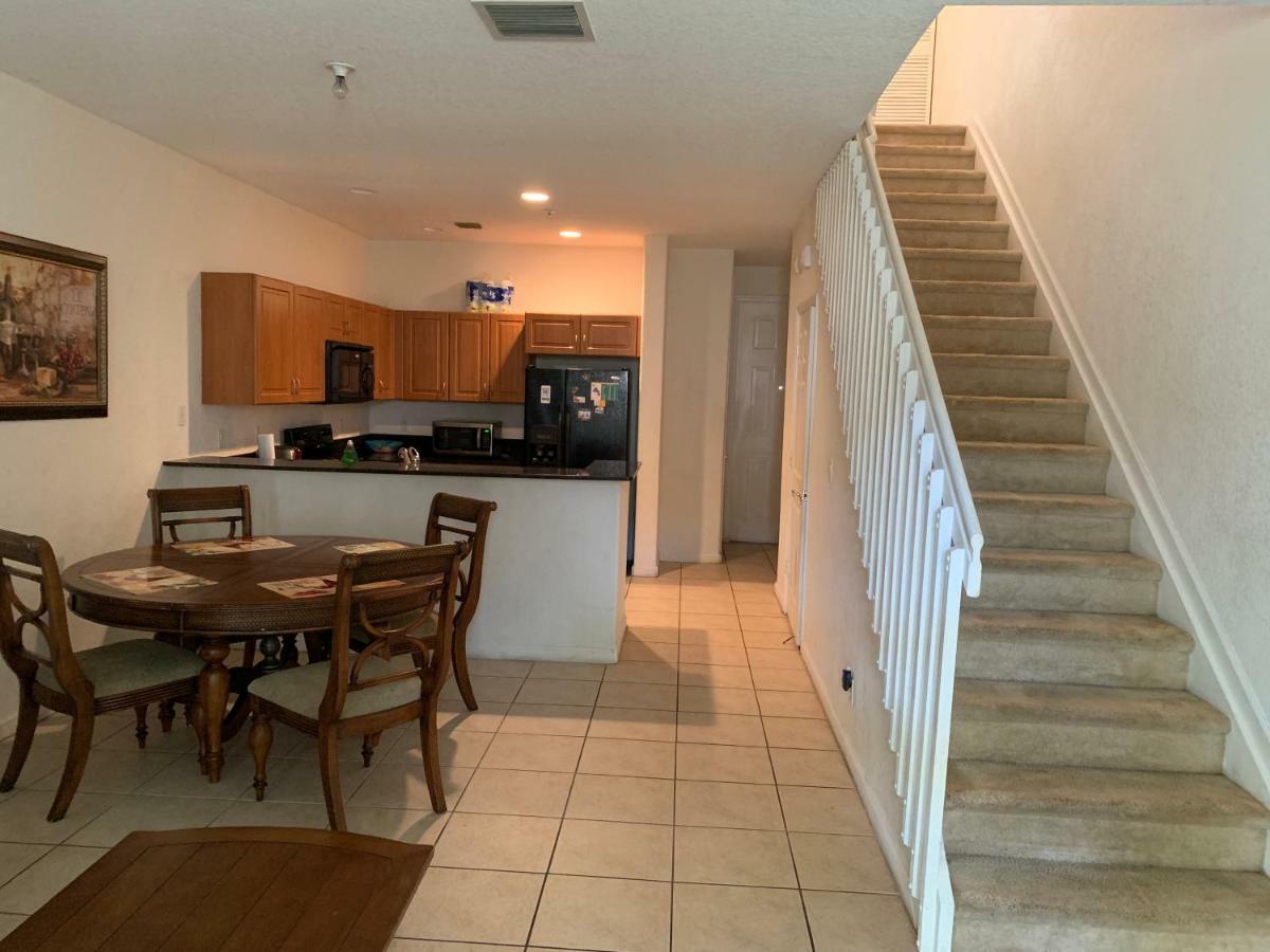 Bedroom Suite In Lauderdale Lakes Townhome Fort Lauderdale Esterno foto
