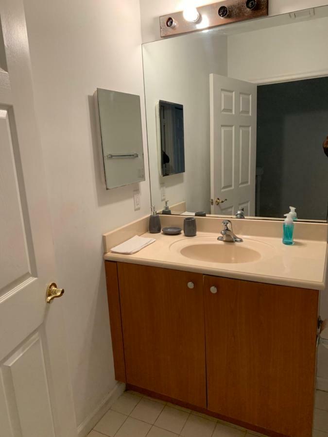 Bedroom Suite In Lauderdale Lakes Townhome Fort Lauderdale Esterno foto